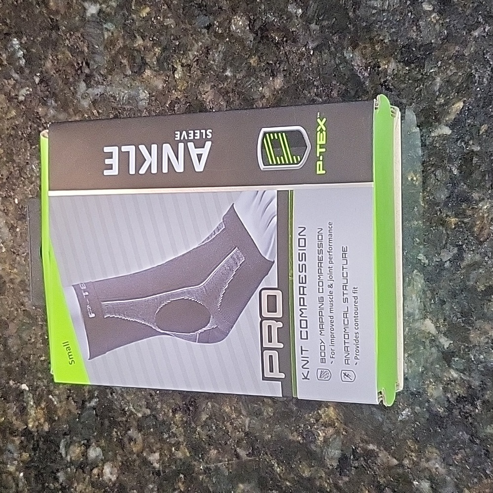 NIB P-TEX Knit Compression Ankle Sleeve, Size: Small